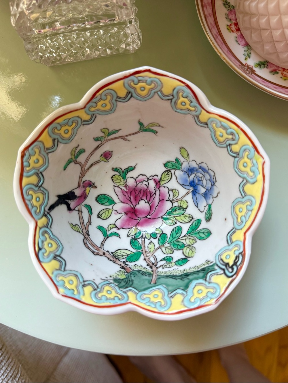 Vintage Rose Famille lotus bowl
